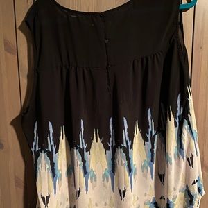 Sleeveless blouse